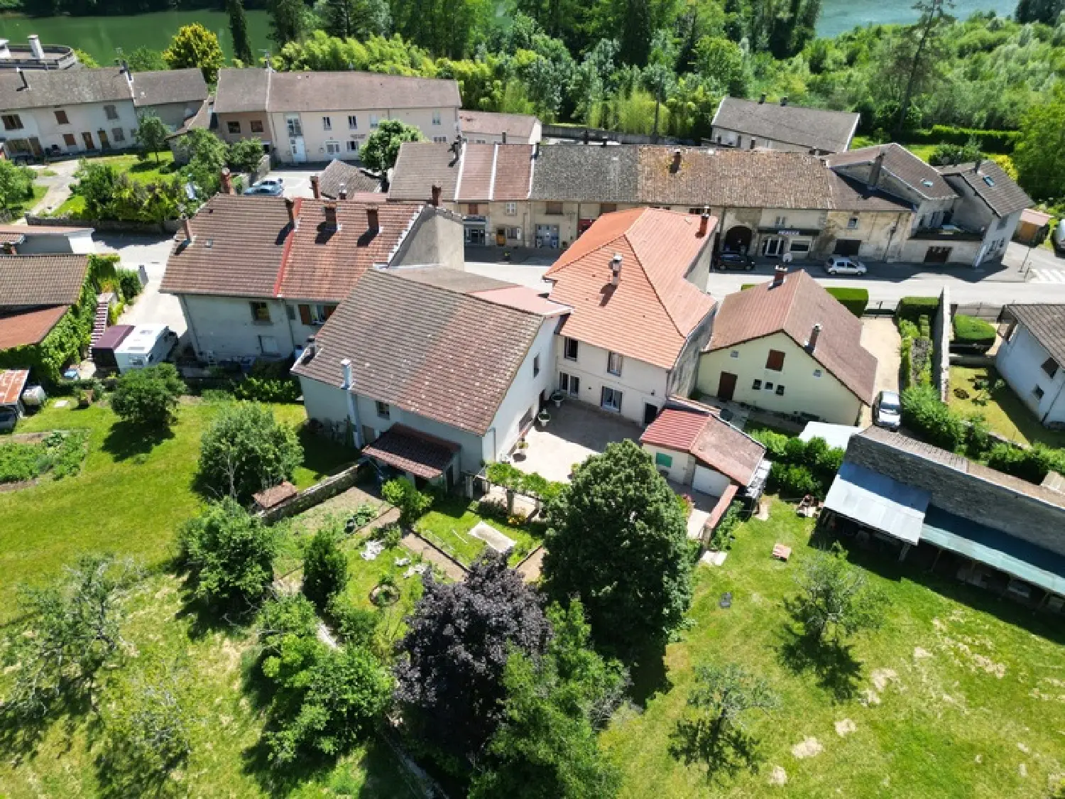  en venta casa de pueblo Thoirette Jura 2