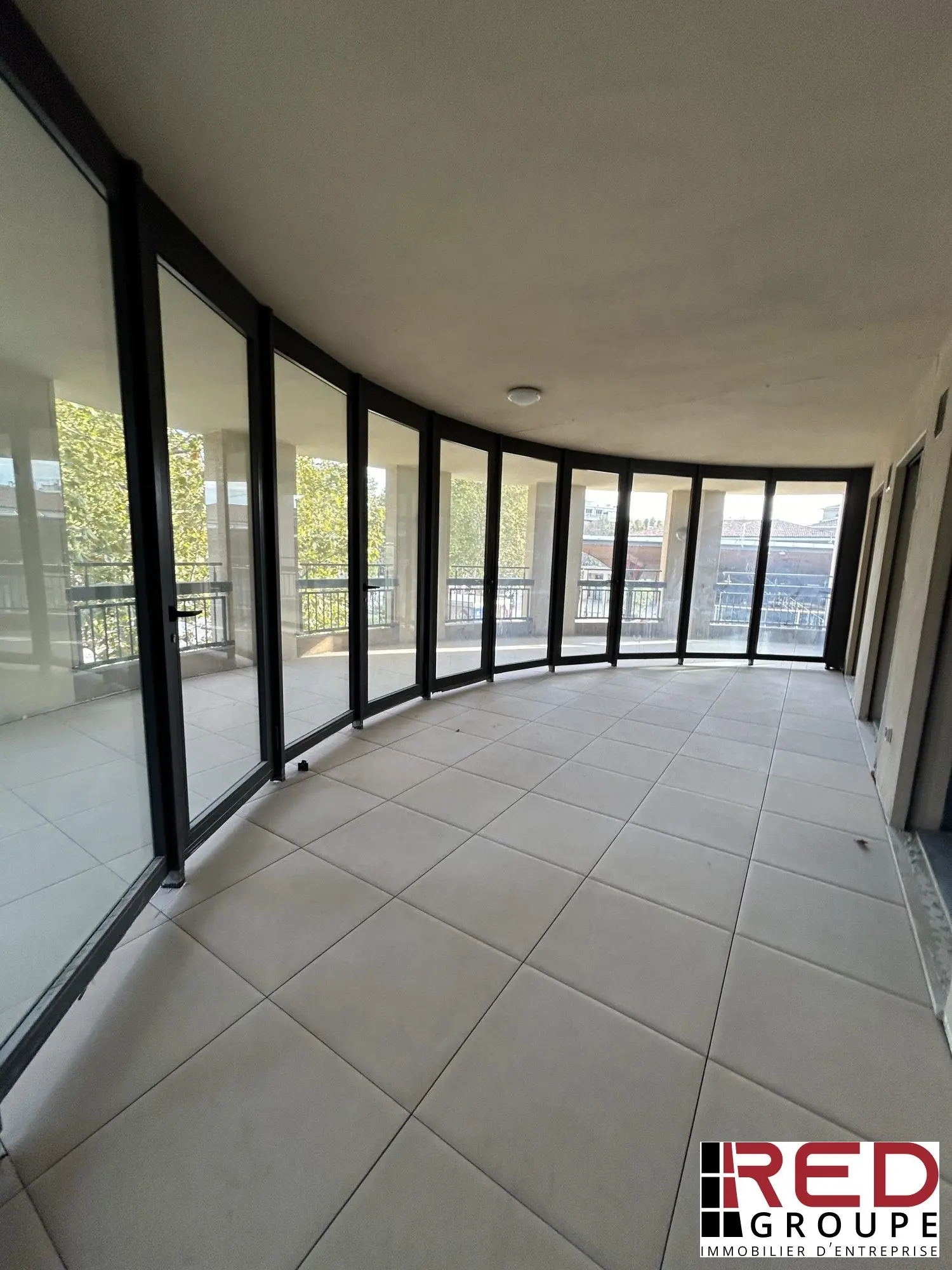  for sale office Aix-en-Provence Bouches-du-Rhône 2