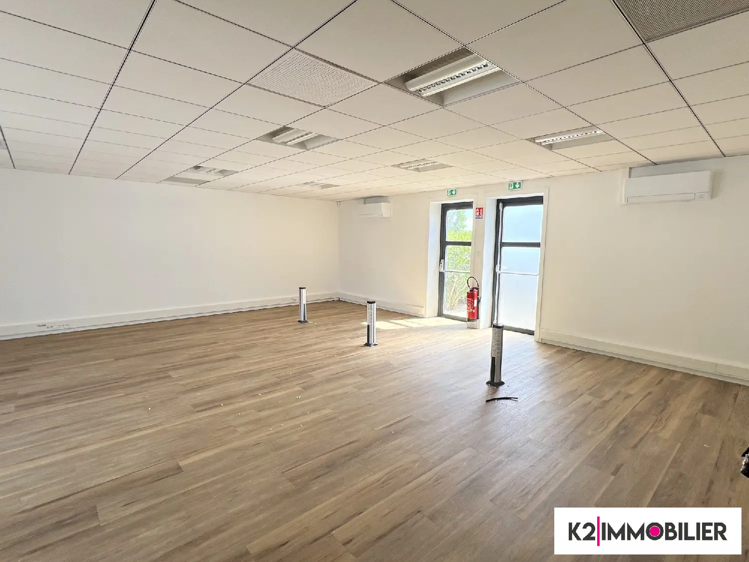  for sale office Montélimar Drôme 1