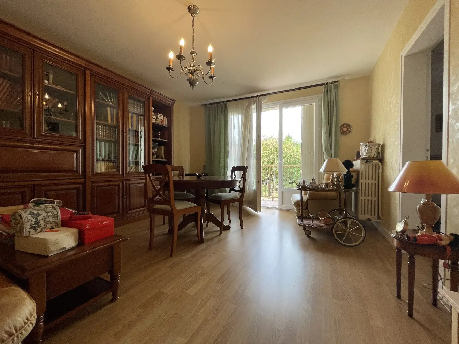  à vendre appartement Aurillac Cantal 2