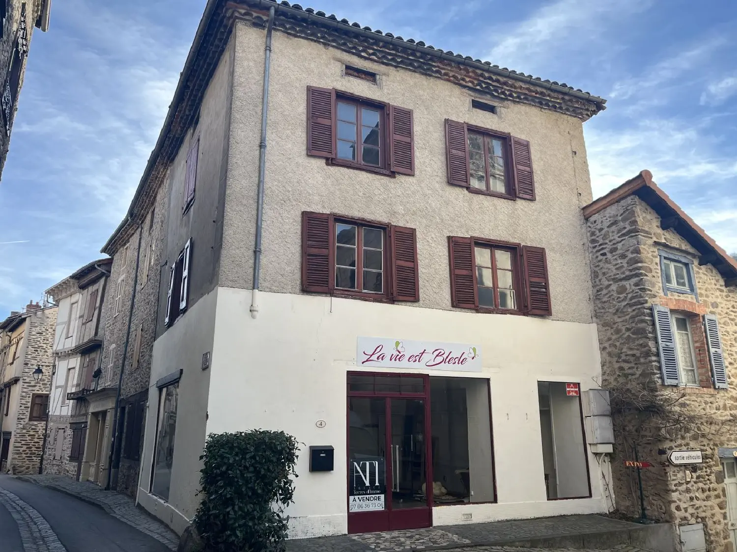  for sale apartment Blesle Haute-Loire 1