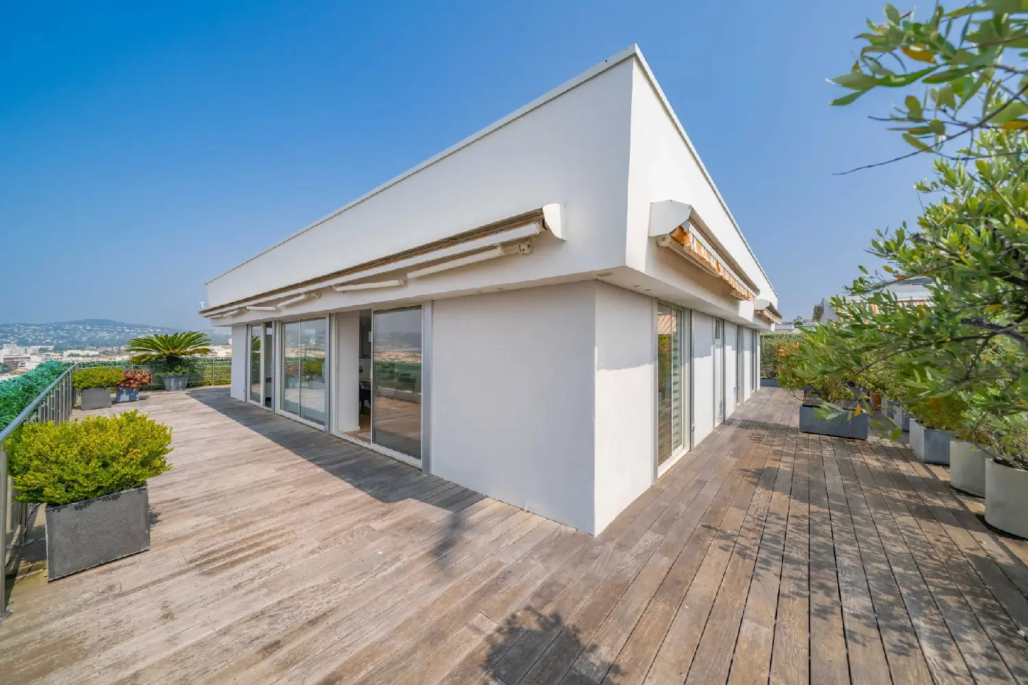  à vendre appartement Juan-les-Pins Alpes-Maritimes 2