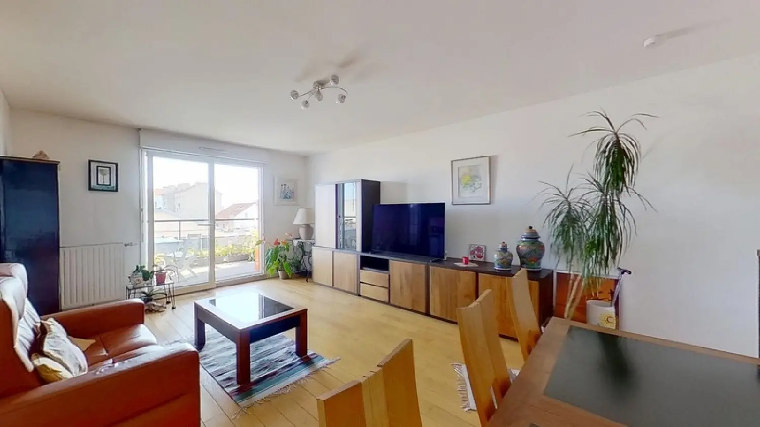  te koop appartement Montreuil Seine-Saint-Denis 2