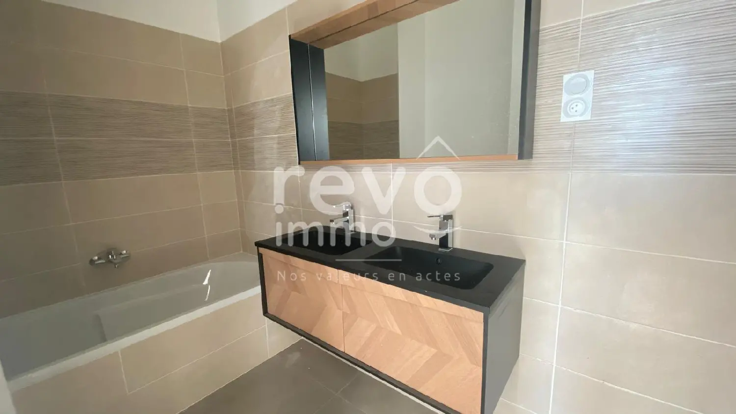  te koop appartement Paulhan Hérault 8