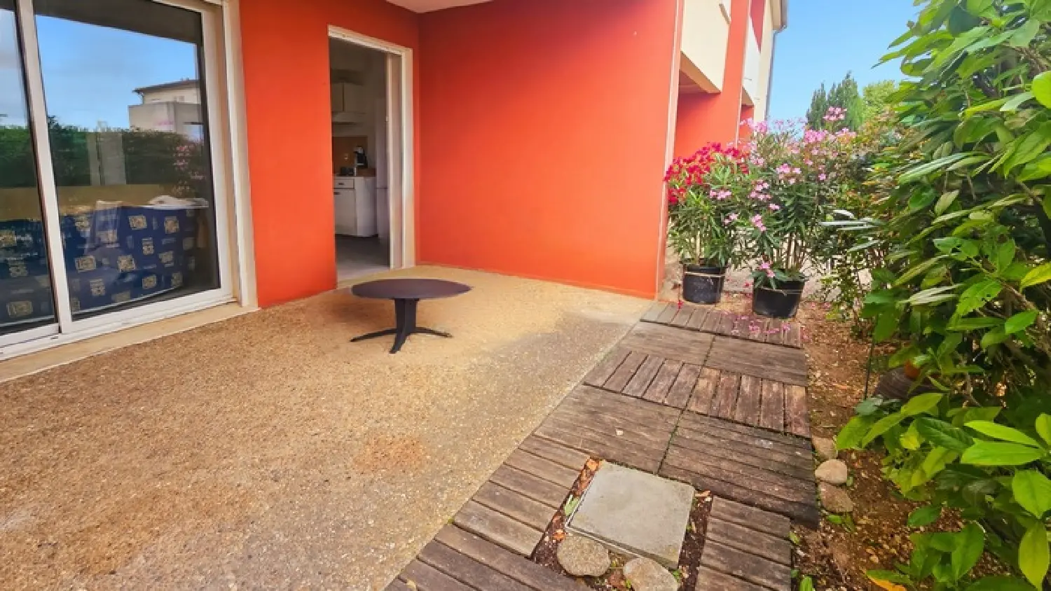  for sale apartment Saint-Jean-d'Angély Charente-Maritime 5