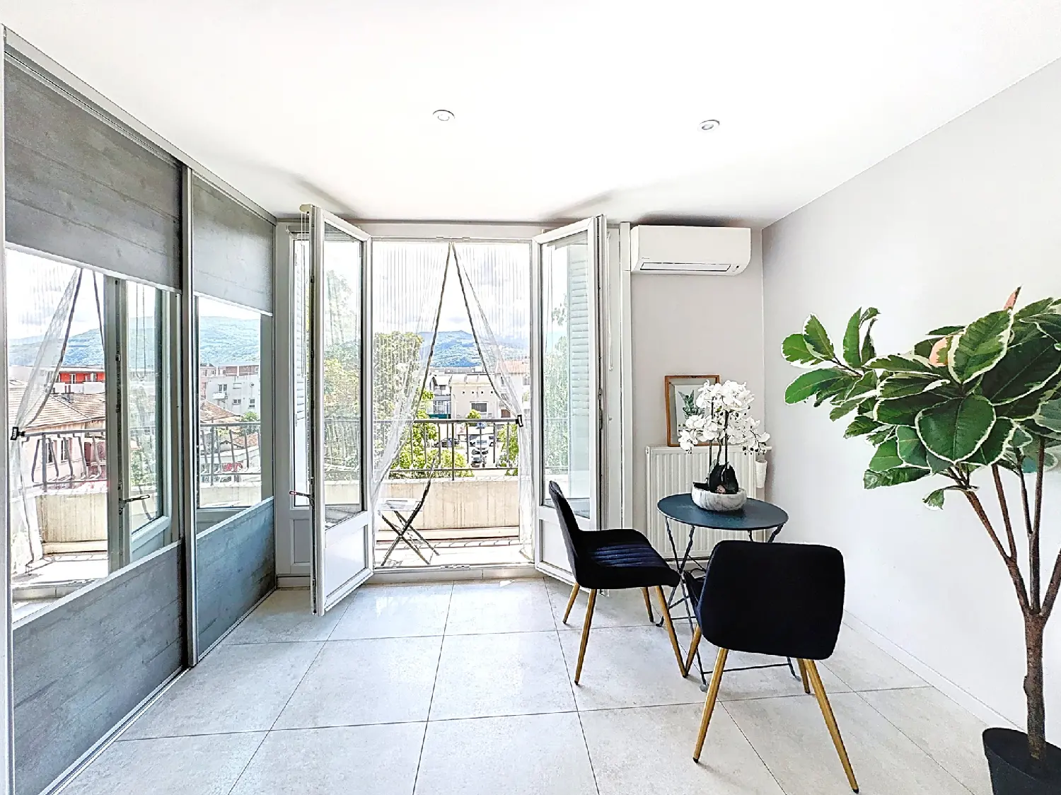  à vendre appartement Saint-Martin-d'Hères Isère 2