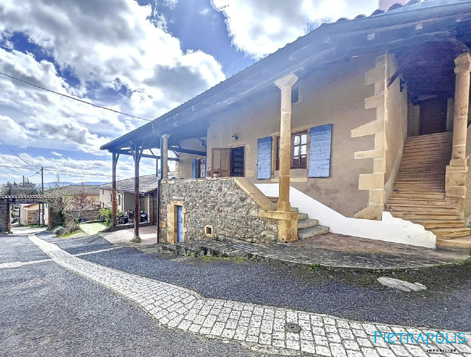  à vendre appartement Sarcey Rhône 3