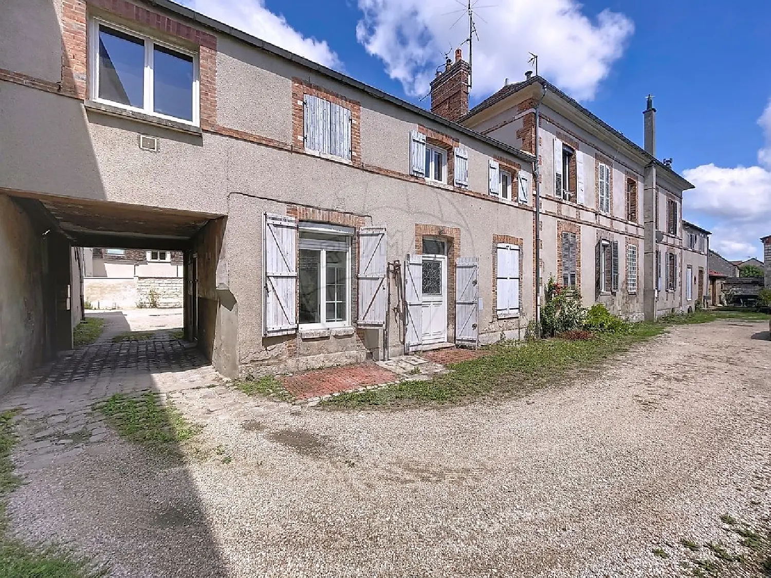  te koop appartement Sens Yonne 1