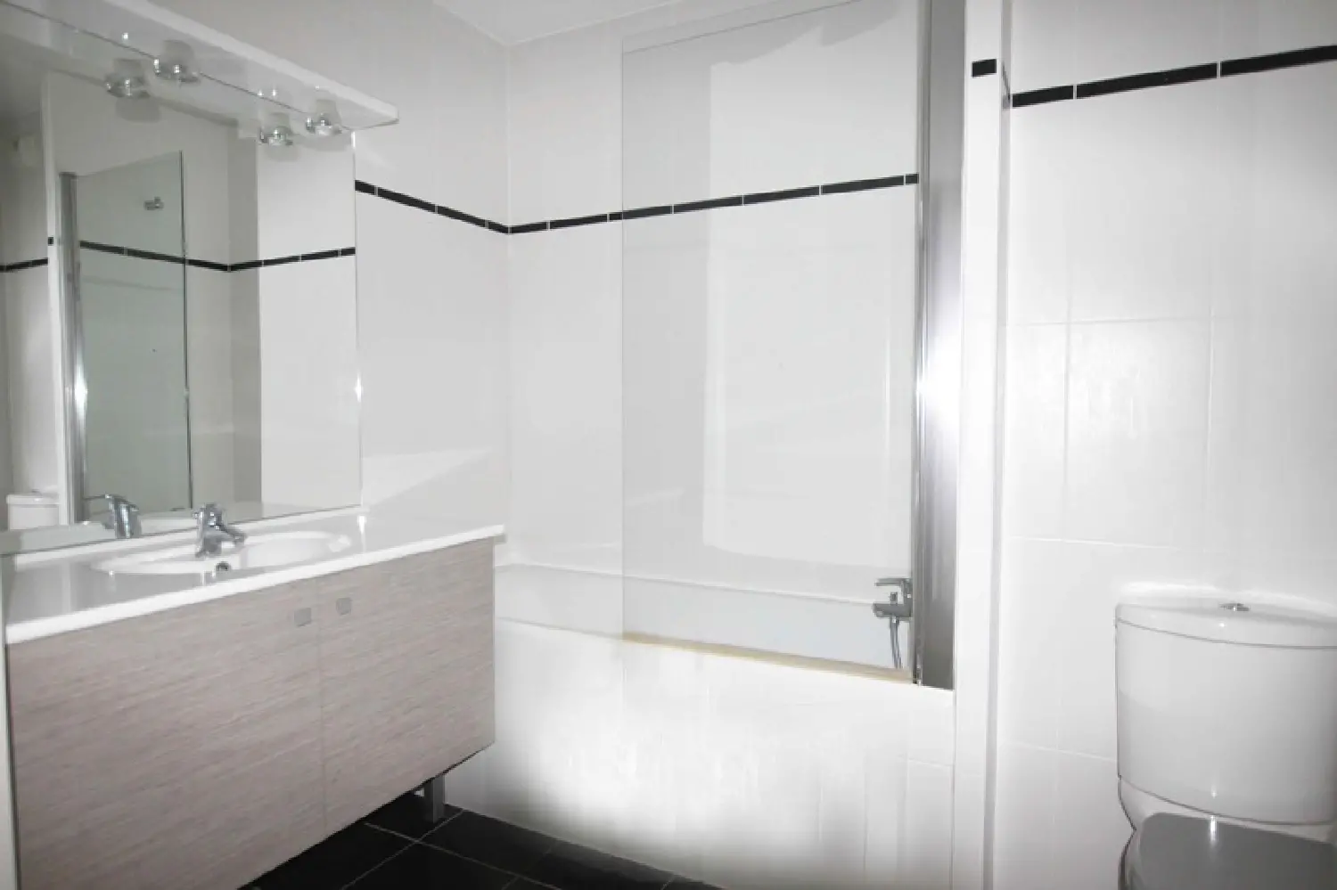  à vendre appartement Venelles Bouches-du-Rhône 2