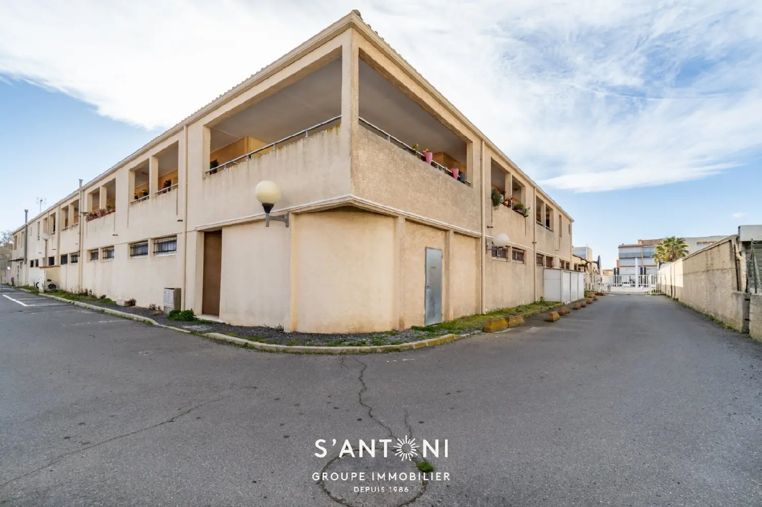  à vendre appartement Vias Hérault 2