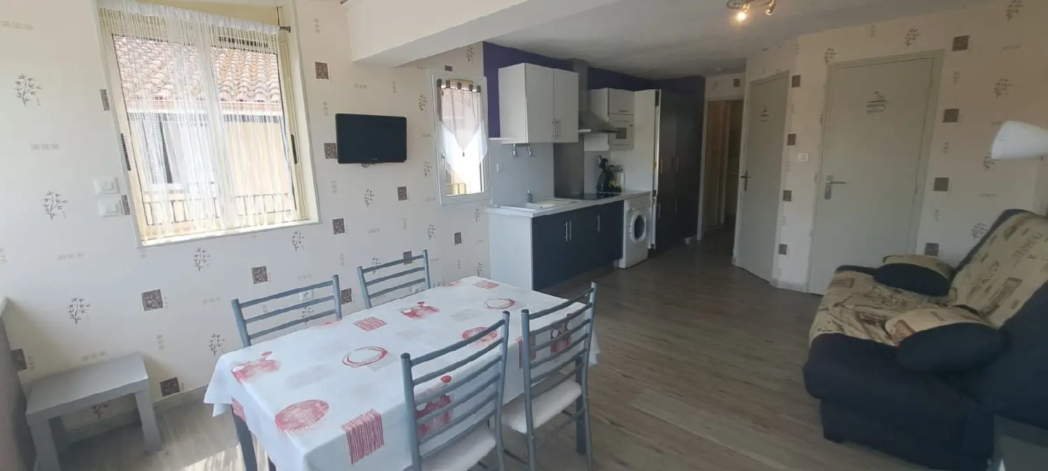  te koop appartement Vias Hérault 1