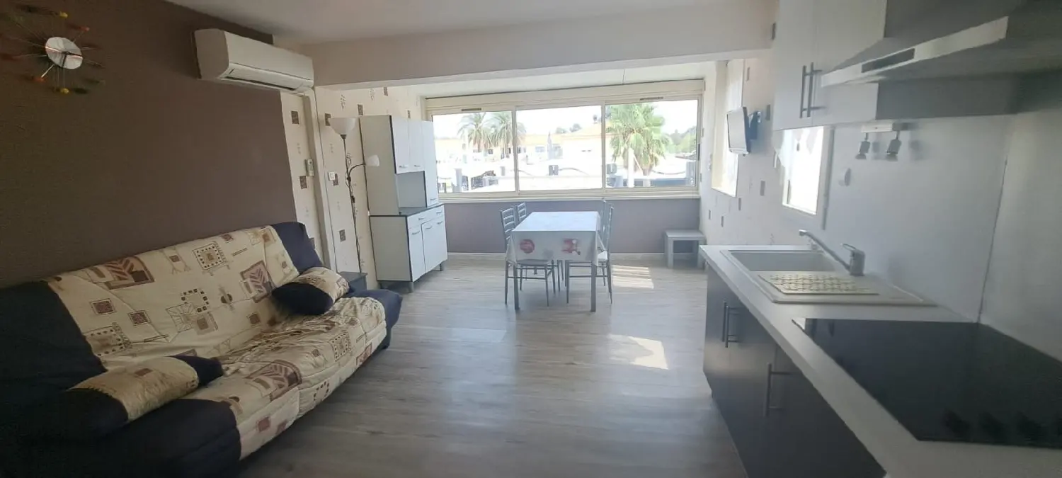  te koop appartement Vias Hérault 2