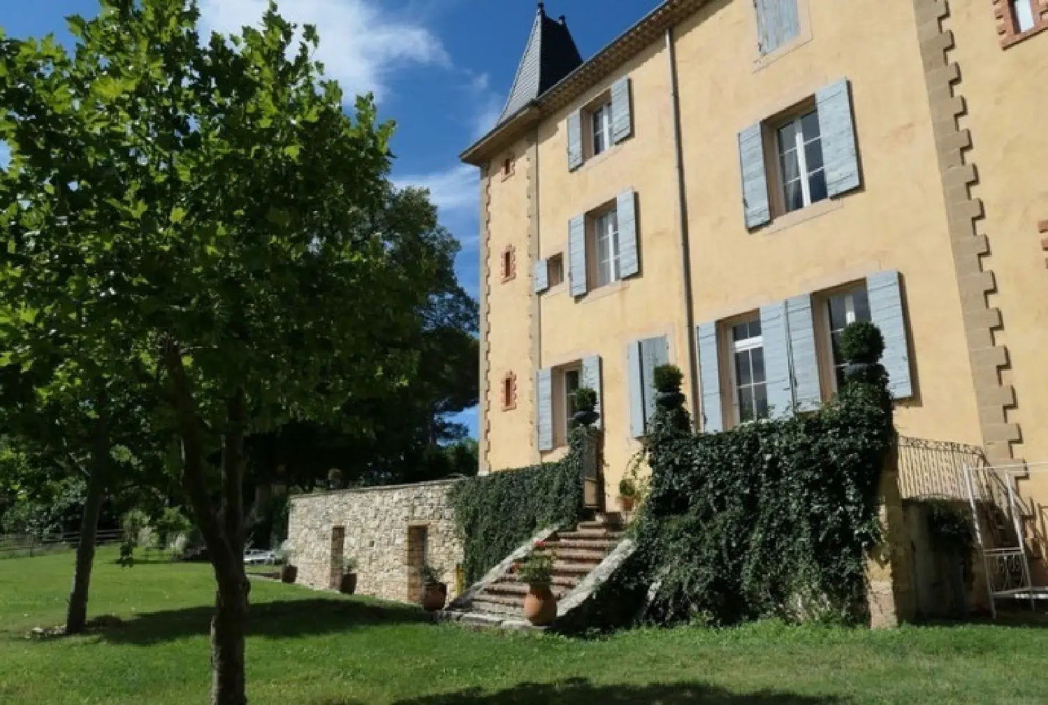  à vendre château Aix-en-Provence Bouches-du-Rhône 2