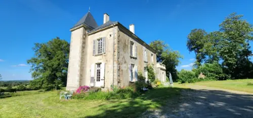Pouzauges Vendée castle foto 7121849