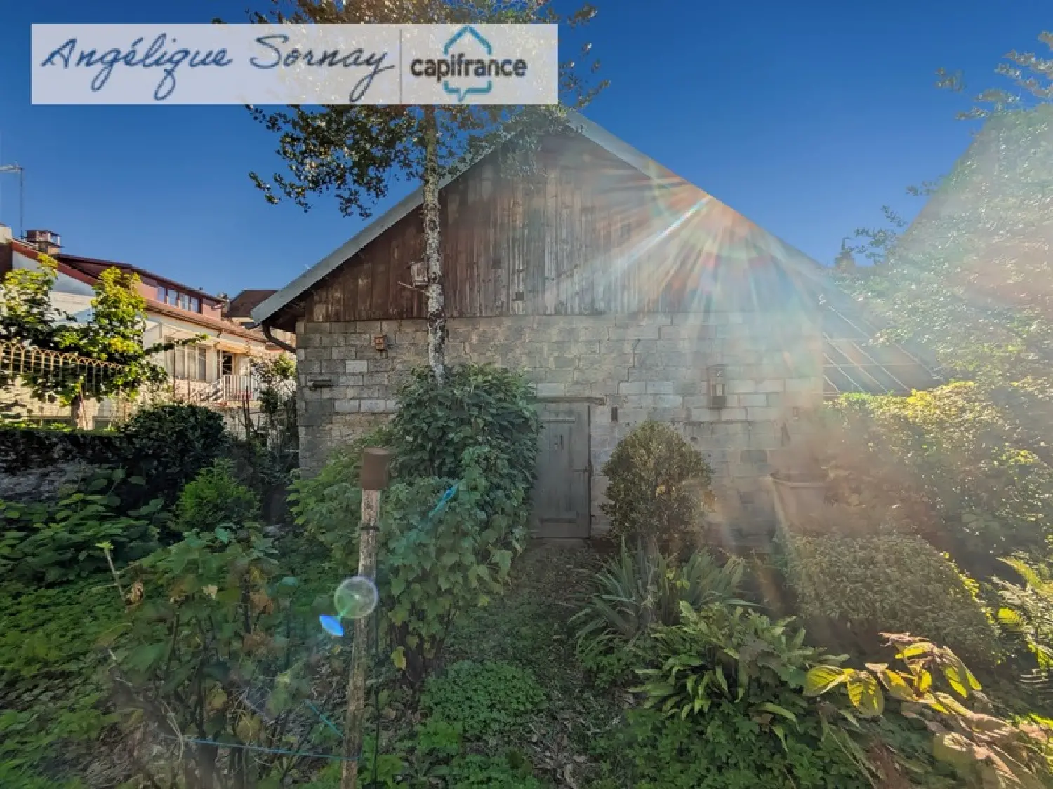  à vendre maison de ville Arbois Jura 3