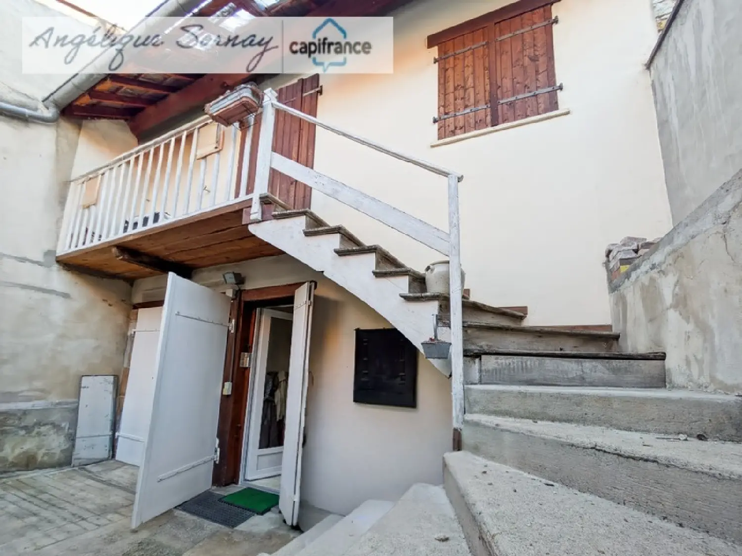  à vendre maison de ville Arbois Jura 6