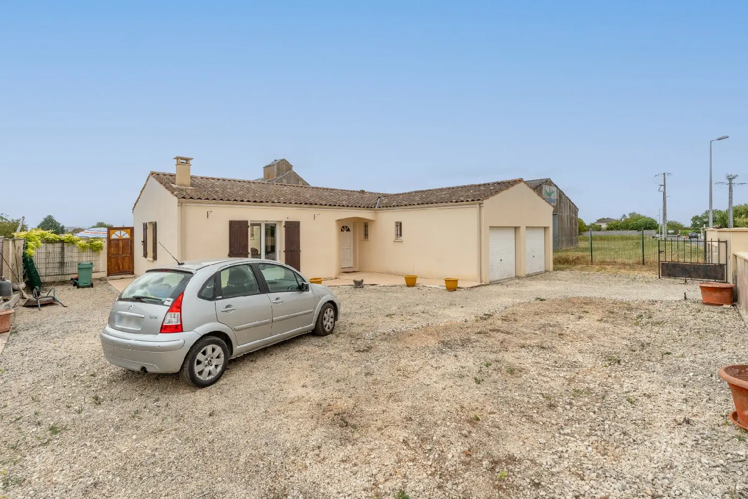  te koop stadshuis Aulnay Charente-Maritime 1
