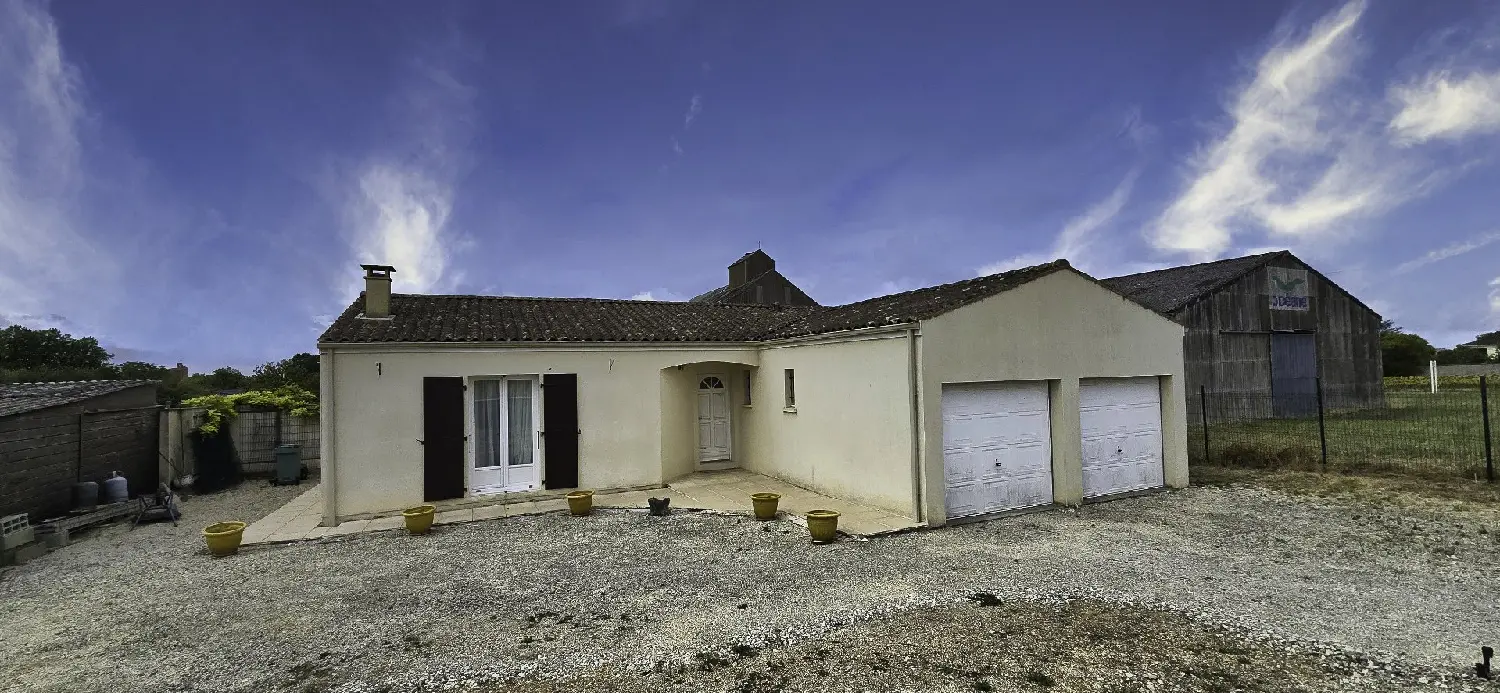  te koop stadshuis Aulnay Charente-Maritime 1