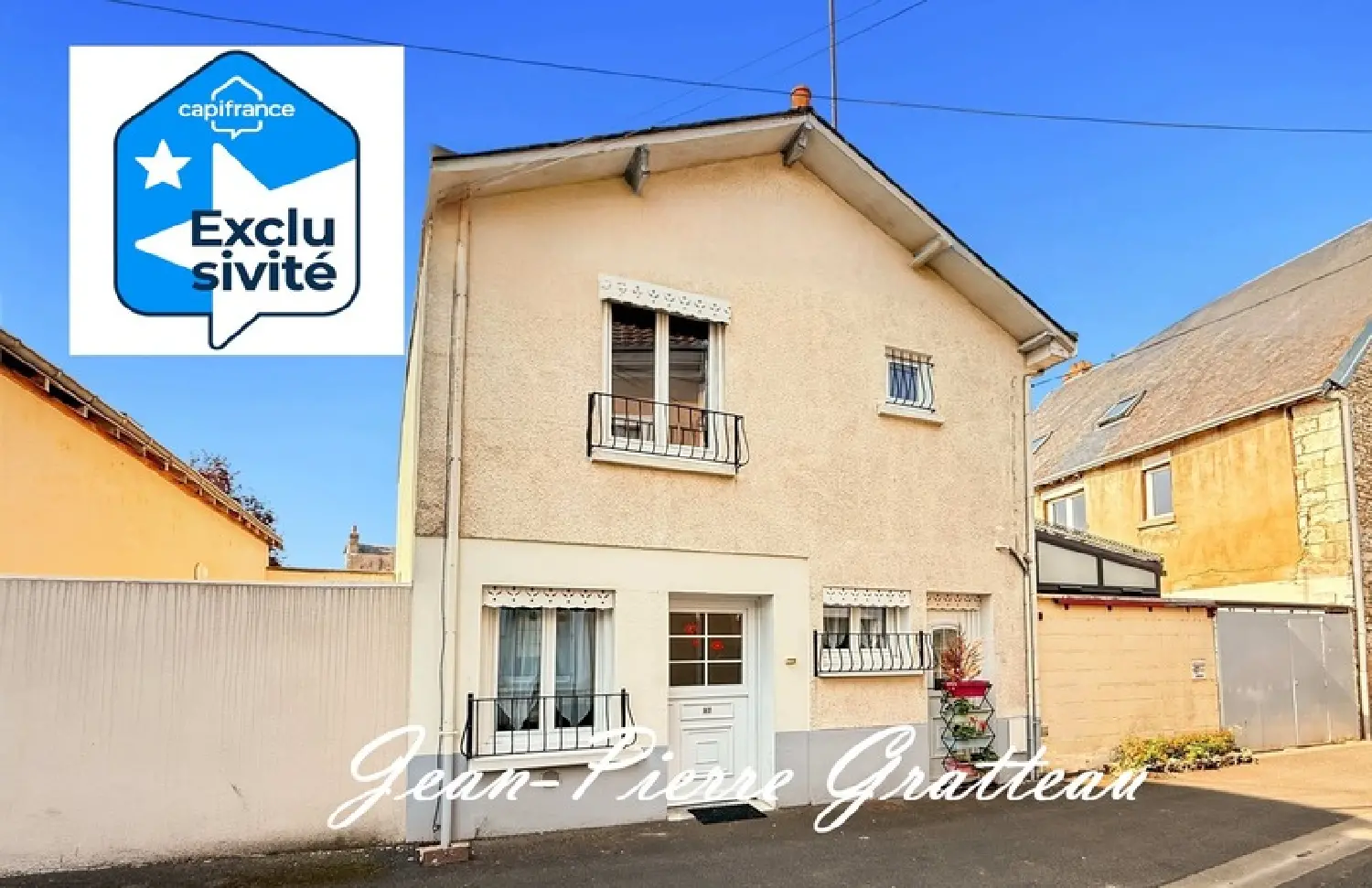  for sale city house Châtellerault Vienne 1
