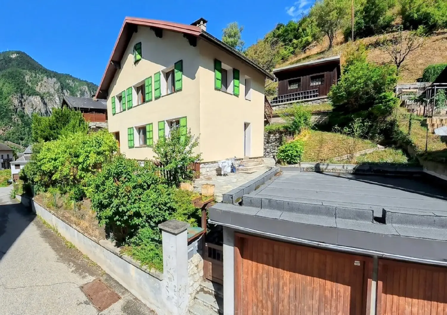 à vendre maison de ville Moutiers Savoie 1