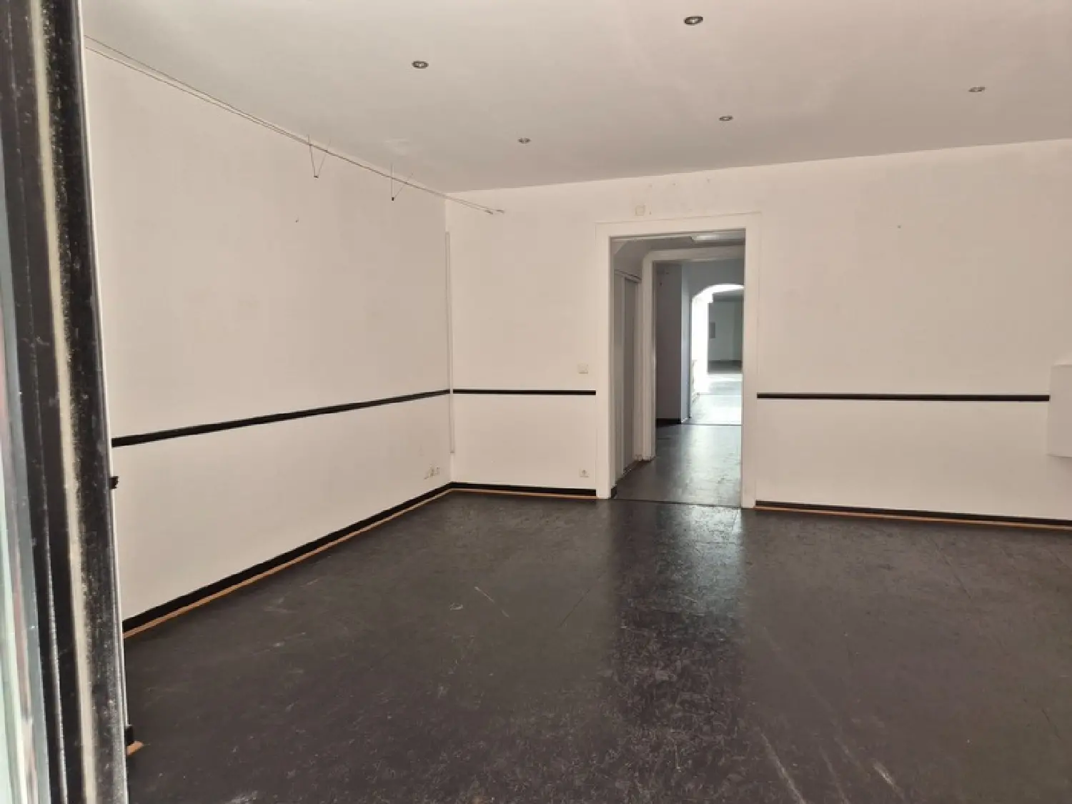 te koop bedrijfsruimte/ kantoor Angoulême Charente 4