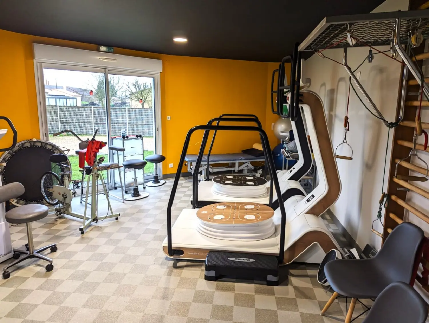 for sale commercial Chef-Boutonne Deux-Sèvres 6