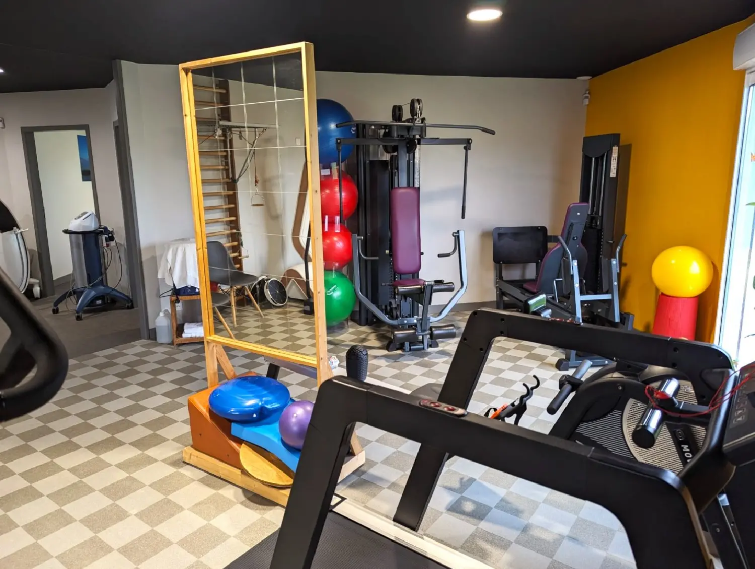  for sale commercial Chef-Boutonne Deux-Sèvres 8