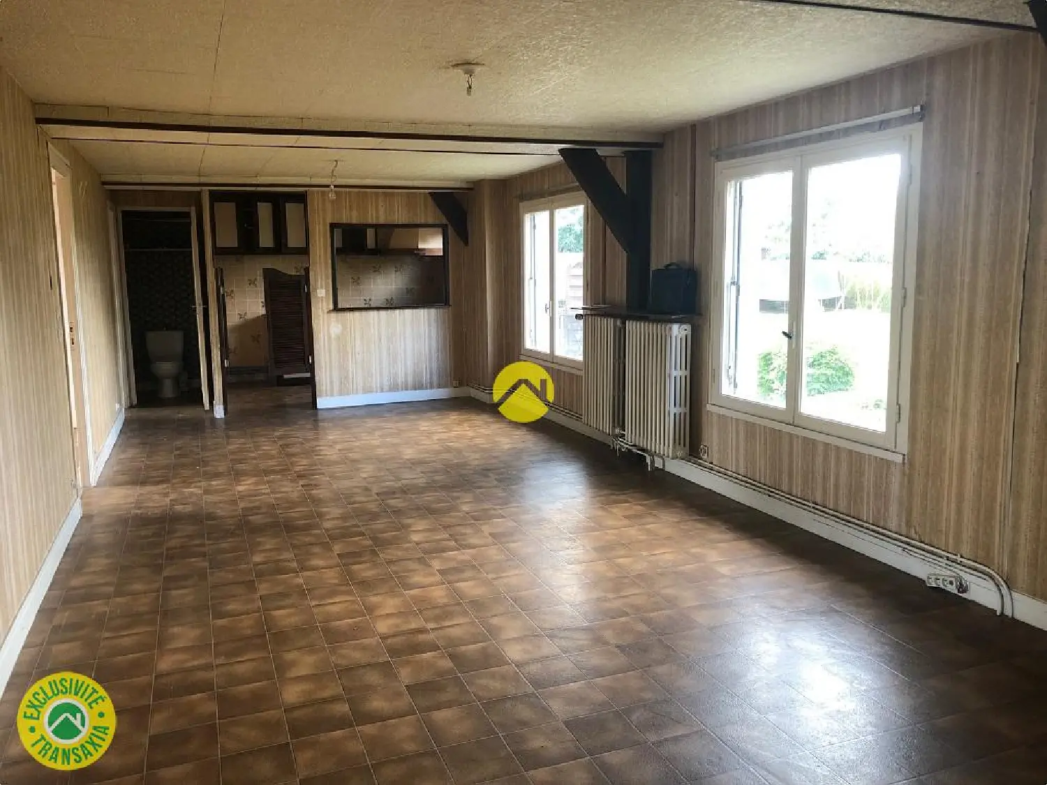  te koop bedrijfsruimte/ kantoor Luçay-le-Mâle Indre 2