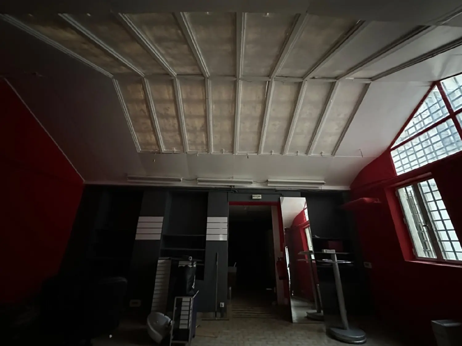  for sale commercial Lyon 6e Arrondissement Rhône 2