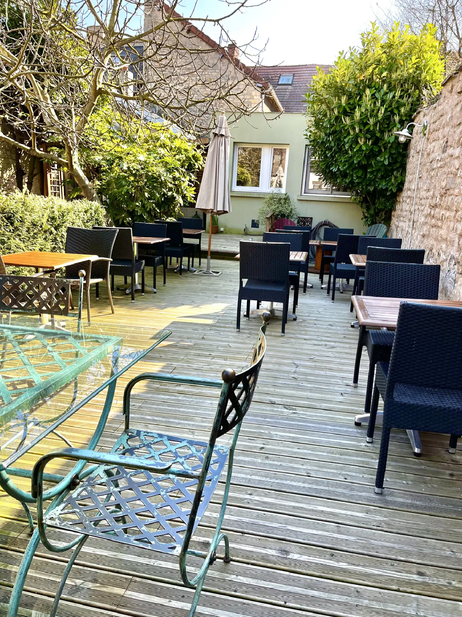  for sale commercial Mondeville Calvados 1