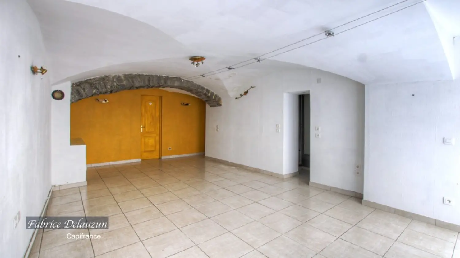  for sale commercial Saint-Ambroix Gard 5