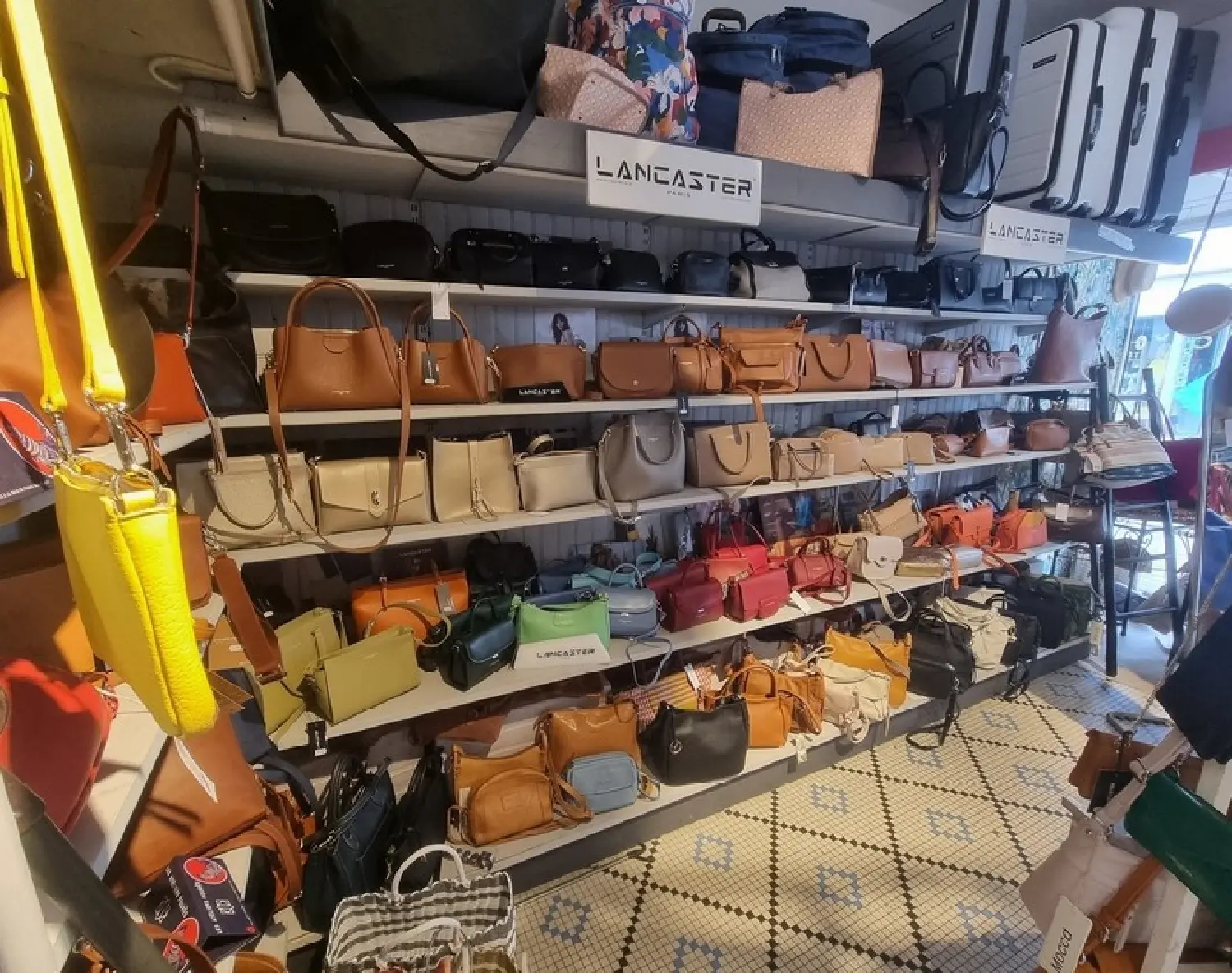  à vendre commerce Saint-Pierre-d'Oléron Charente-Maritime 5