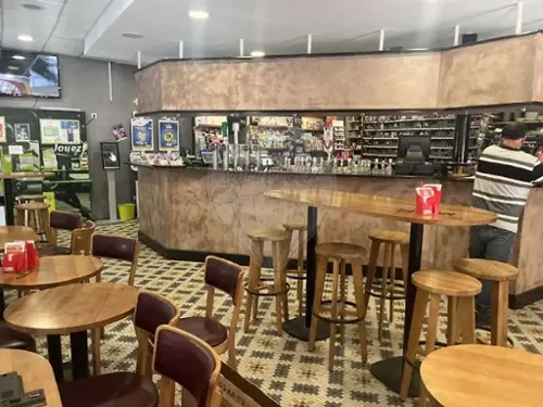Vichy Allier commercial foto 7125917