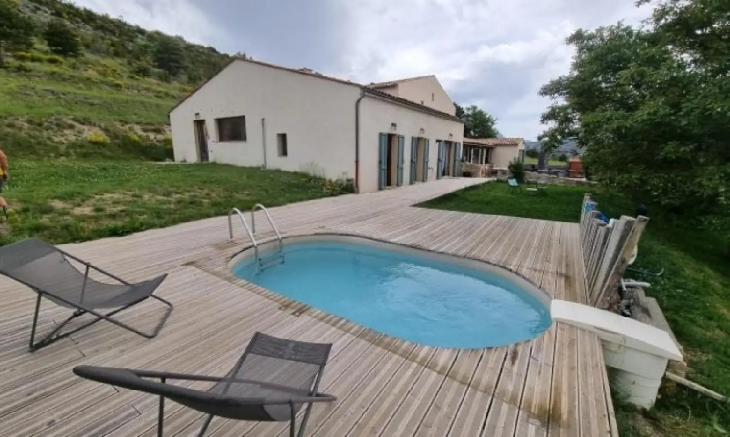  te koop landgoed Chasteuil Alpes-de-Haute-Provence 3