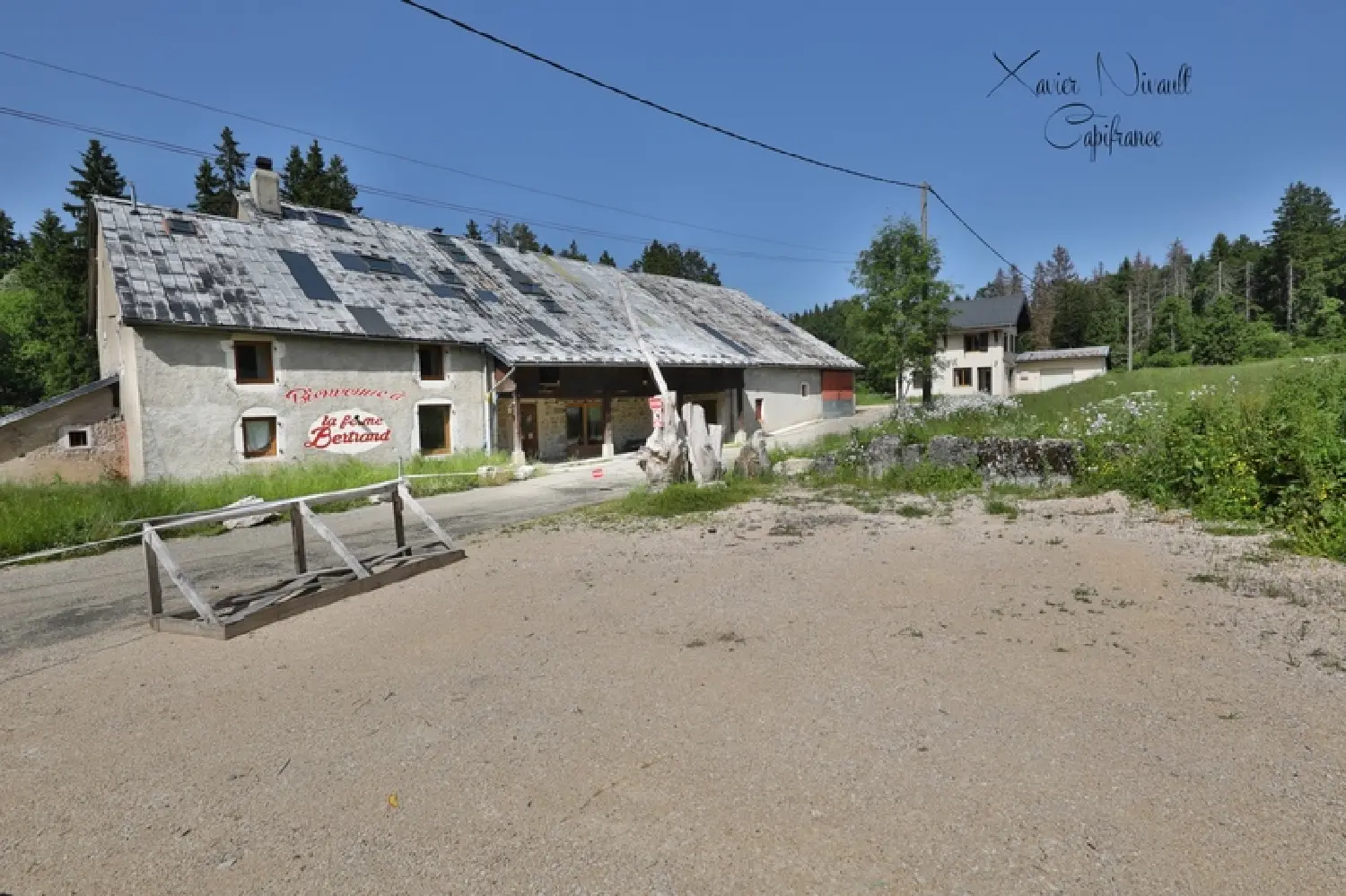  te koop landgoed Le Grand-Abergement Ain 2