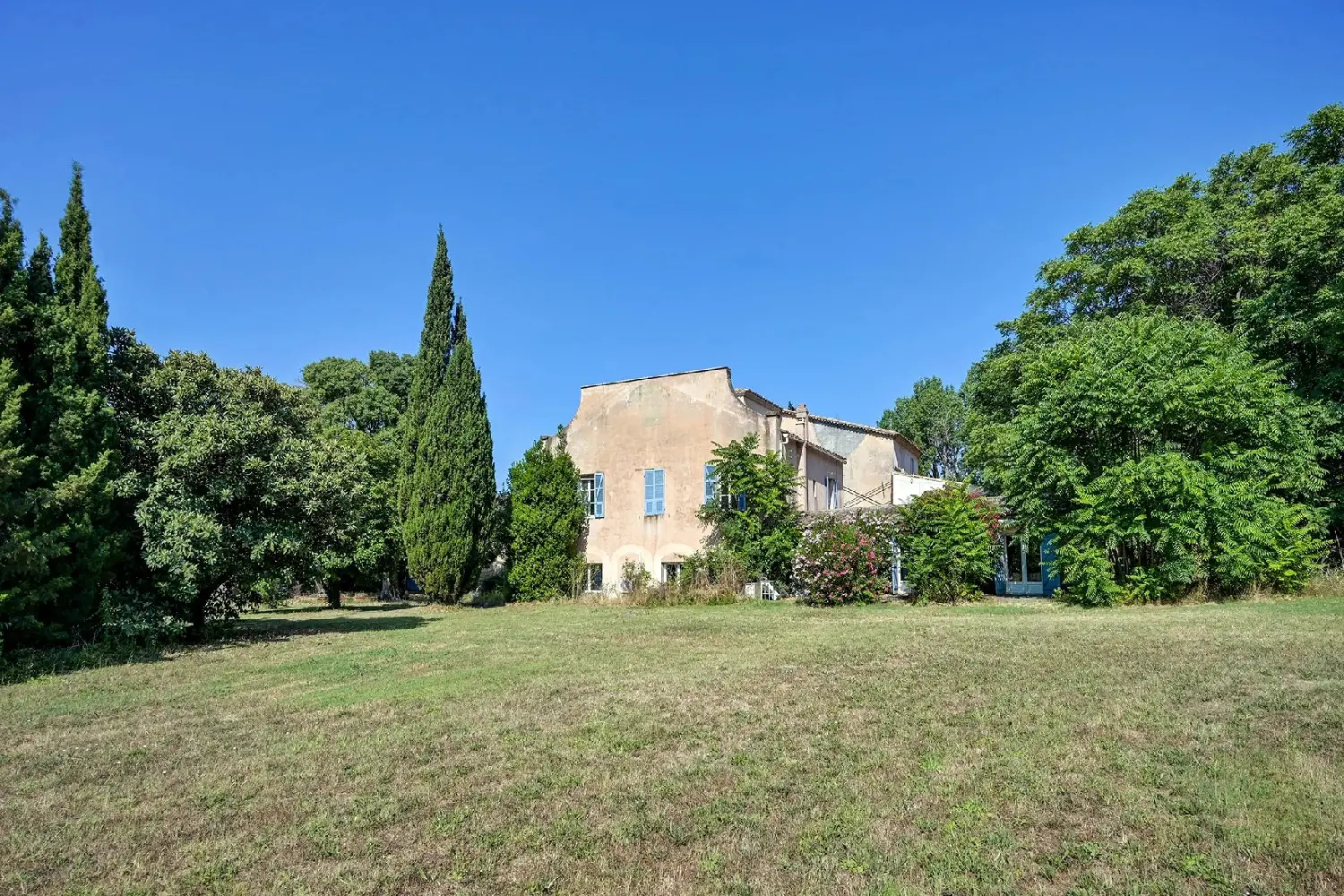  à vendre propriété Salon-de-Provence Bouches-du-Rhône 2