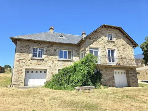 Auriac-Lagast Aveyron farm foto 7122213