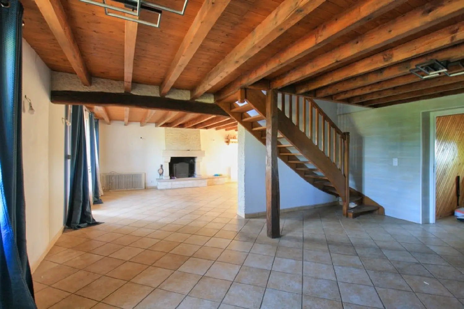  en venta casa rústica Beaulon Allier 2