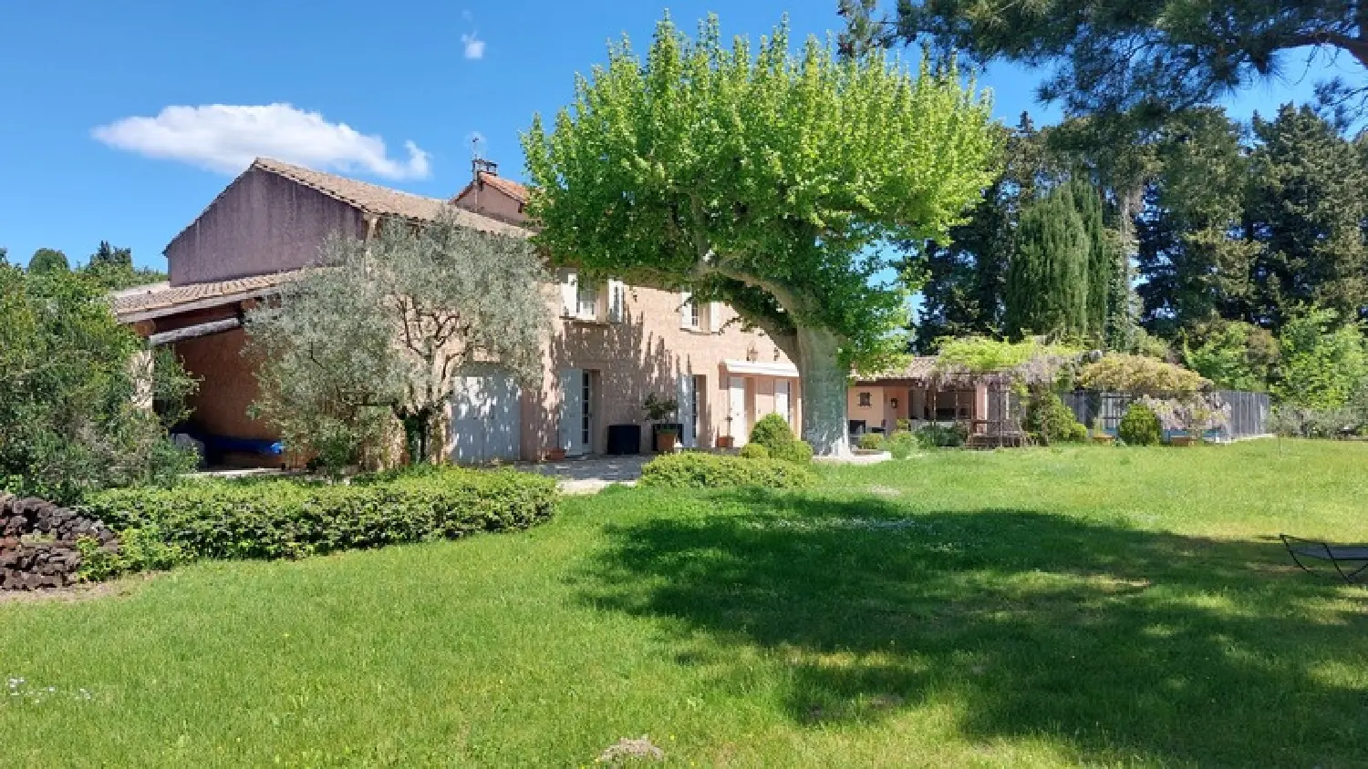  kaufen Bauernhof Cabannes Bouches-du-Rhône 1