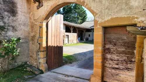 Genouilleux Ain ferme foto 7117247