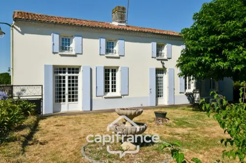 La Vergne Charente-Maritime Bauernhof Bild 7123089