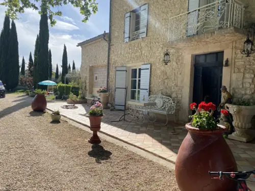 Pernes-les-Fontaines Vaucluse ferme foto 7126330