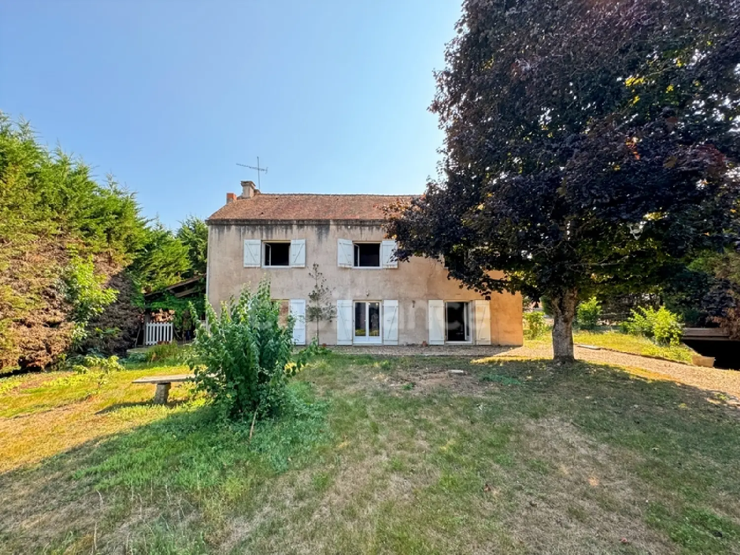  te koop boerderij Rouy Nièvre 2