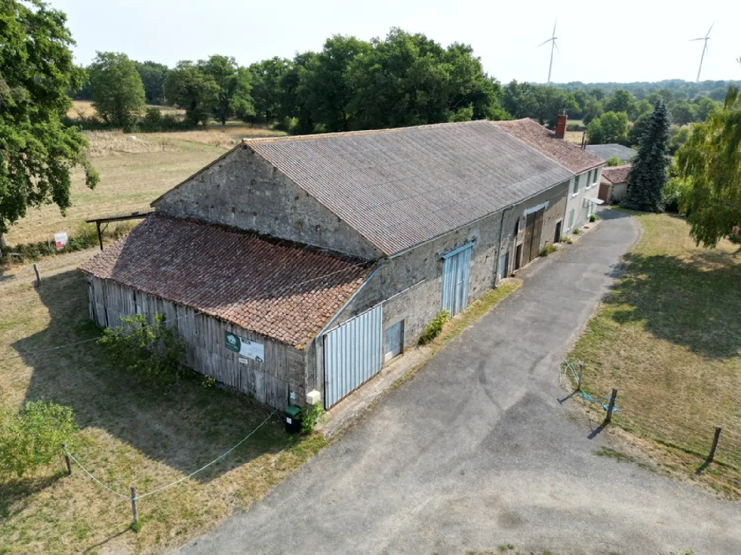 en venta casa rústica Saint-Martial-sur-Isop Haute-Vienne 3
