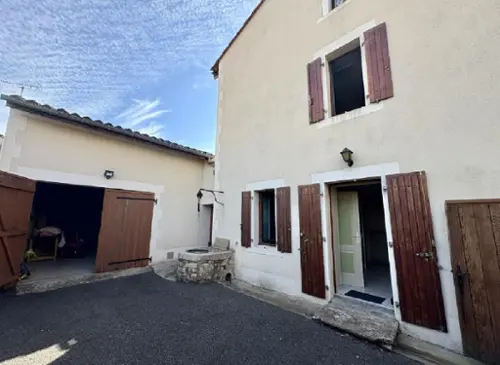 Aigre Charente huis foto 7123791