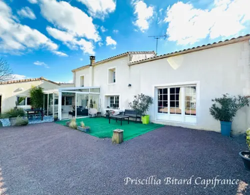 Aigrefeuille-d'Aunis Charente-Maritime huis foto 7126966