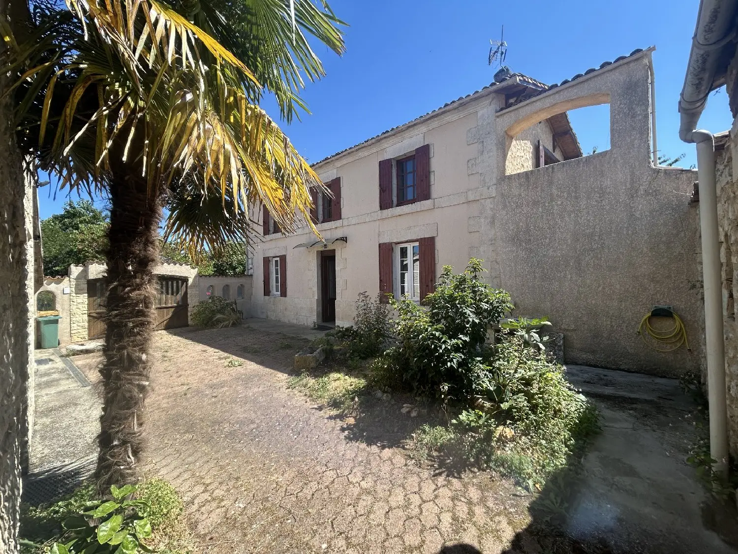  te koop huis Annepont Charente-Maritime 1