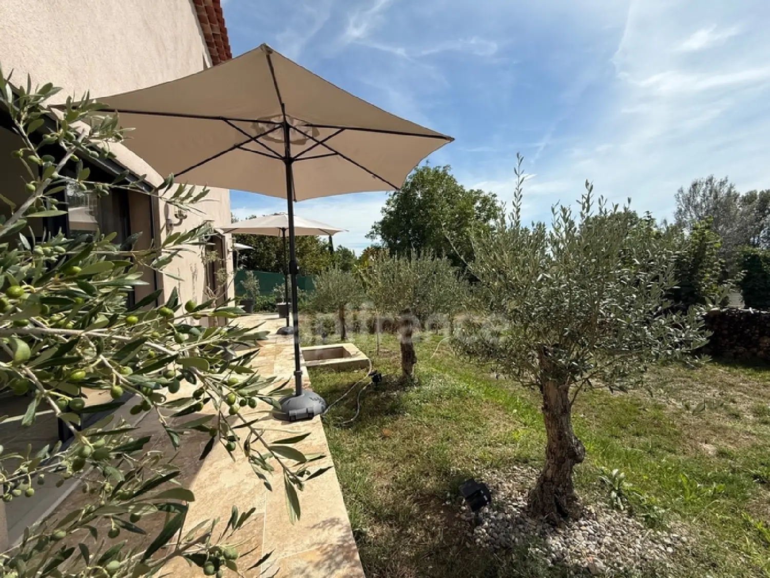  te koop huis Ansouis Vaucluse 2