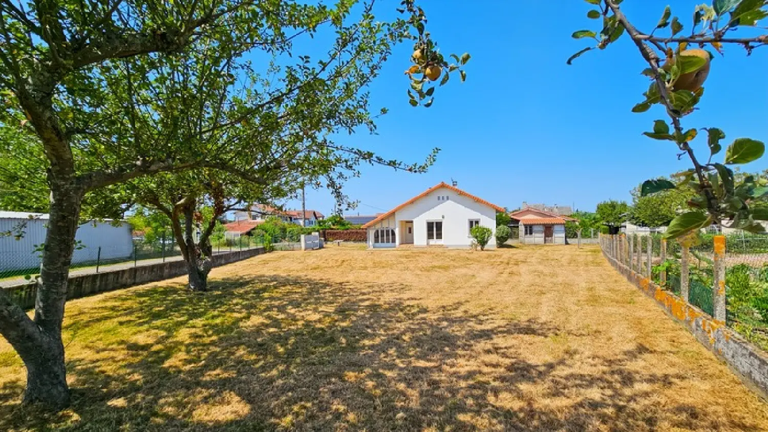  for sale house Barbazan-Debat Hautes-Pyrénées 1