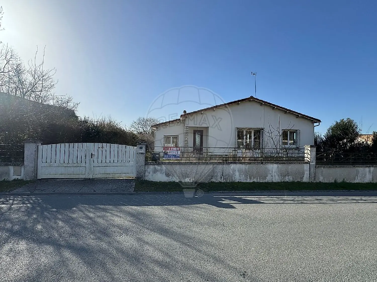 for sale house Blanzac-lès-Matha Charente-Maritime 2